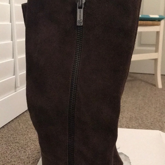 Jessica Simpson brown suede boots - Picture 3 of 8